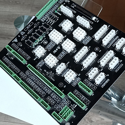 <a href=http://www.ynweimob.com/ target=_blank class=infotextkey>pcb</a>板打樣